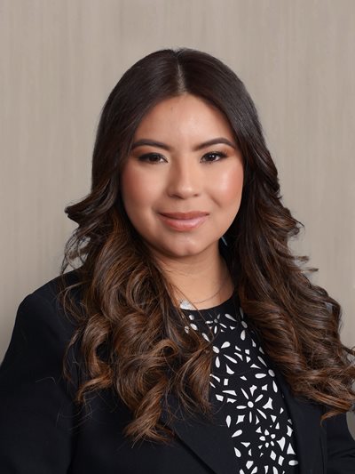 Erika Morales headshot